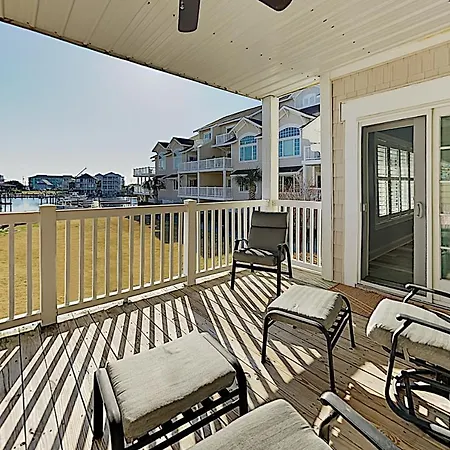 Carolina Bay Unit 104 Apartment